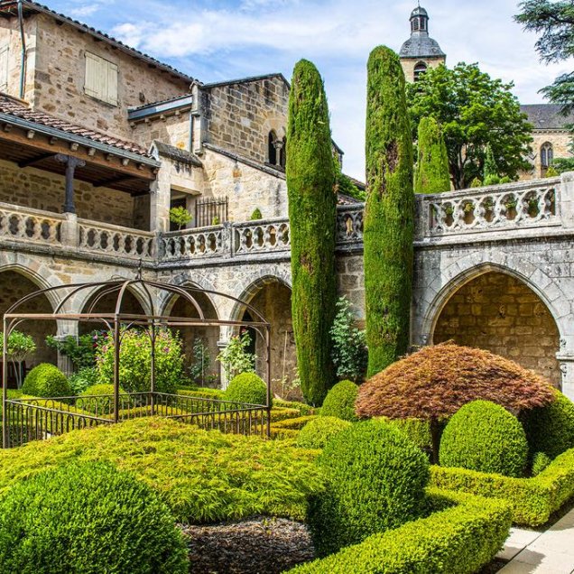 Mercure Figeac Viguier Du Roy